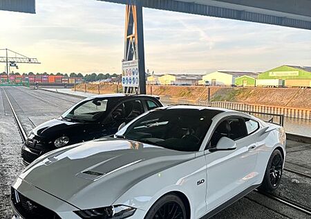 Ford Mustang 5.0 Ti-VCT V8 GT Auto GT