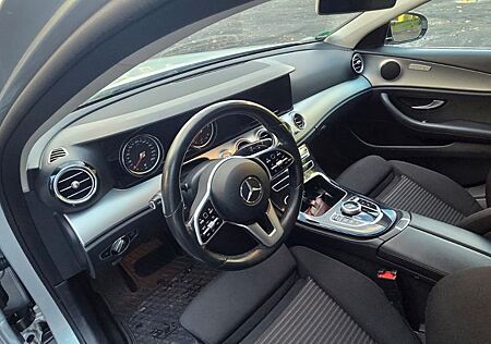 Mercedes-Benz E 350 d T Autom. -