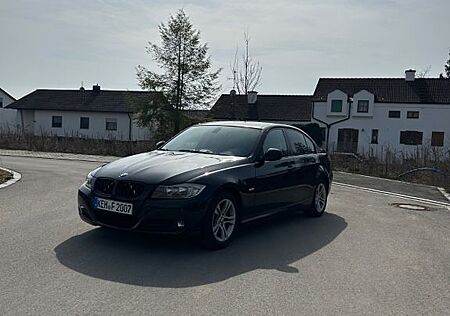 BMW 318i - Facelift