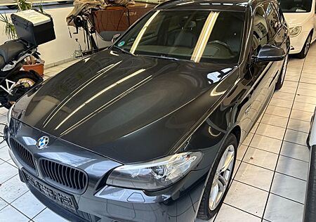 BMW 530d xDrive M-Paket,Leder,Navy,E-Sitze