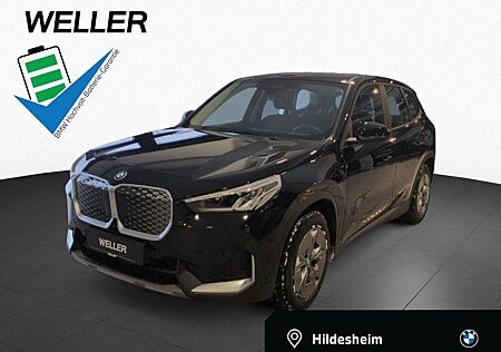 BMW iX1 xDrive 30 adaptives M-Fahrwerk,ParkAssistenz