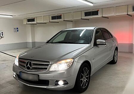 Mercedes-Benz C 180 KOMPRESSOR - BlueEfficiency