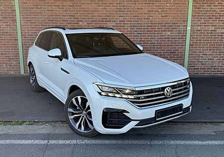 VW Touareg Volkswagen R-Line 3.0 TDI 4M IQ NV Full