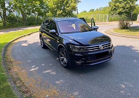 VW Tiguan Allspace Volkswagen R-line 2.0 TDI
