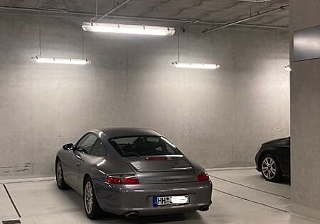 Porsche 996 Carrera Coupé Carrera