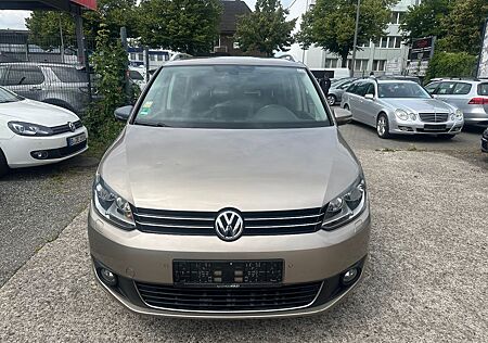 VW Touran Volkswagen Life BMT, Automatik, 7 Sitze