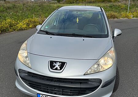 Peugeot 207 *erst 95.000 km*