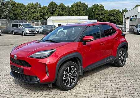 Toyota Yaris Cross Hybrid FWD App Connect Cam Winterpak