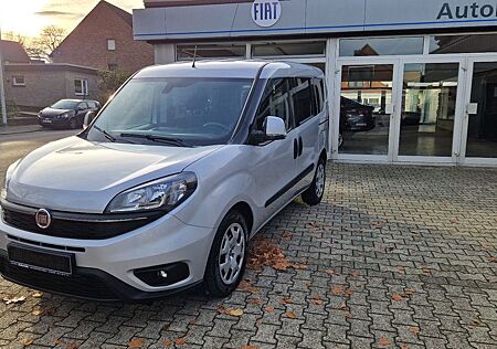 Fiat Doblo Doblò SX Kombi mit Ganzjahresreifen