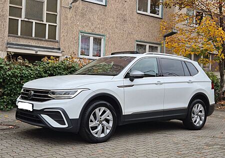 VW Tiguan Allspace Volkswagen Life,Digital,Pano,Cam,Assistant