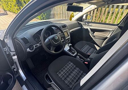 Skoda Octavia 1.8 TSI DSG Elegance Combi Elegance