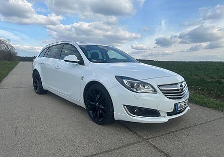 Opel Insignia Sports Tourer 2.0 BiT CDTI 4x4 Opc line