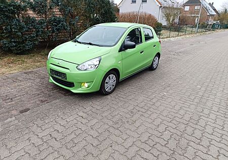 Mitsubishi Space Star 1.0 -