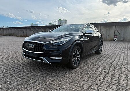 Infiniti QX30 2.2d DCT AWD Premium Tech Premium Tech