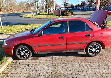 Mitsubishi Carisma 1.8 GLX GLX