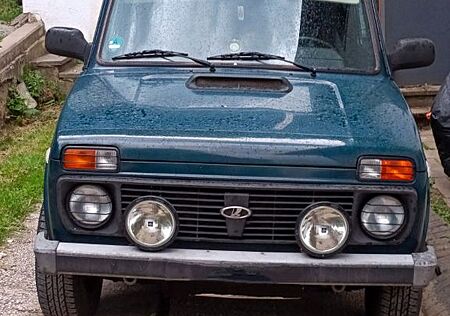 Lada Niva 1.7i Only Only