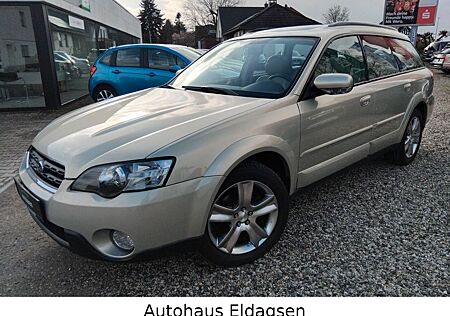 Subaru Legacy Outback 3.0 + 1.HAND + PANORAMA + NAVI +