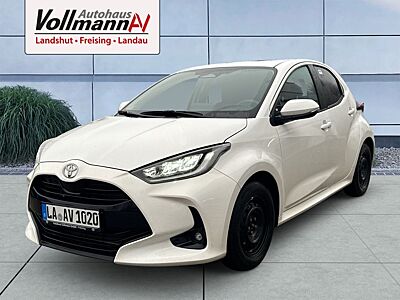 Toyota Yaris Hybrid 116 1.5 VVT-i Team Deutschland