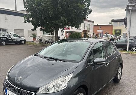 Peugeot 208 1.2 Allure 82 VTi Allure