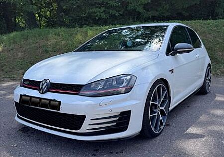 VW Golf Volkswagen 2.0 TSI BMT GTI