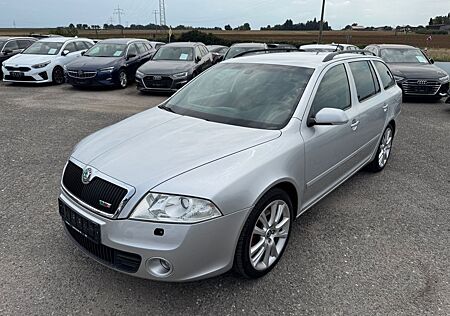 Skoda Octavia Combi RS 2.0 TDI BI-Xen Navi PDC Teilled