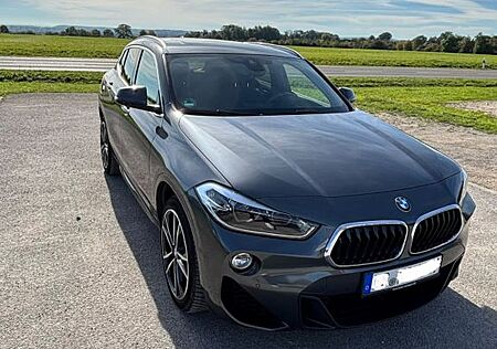 BMW X2 sDrive20i in Top-Zustand, sportlich, gepflegt