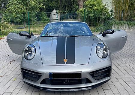 Porsche 992 Carrera 4 GTS Caprio