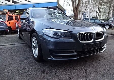 BMW 518d Touring Automat.Bi-Xenon,Leder,Navi.Euro-6