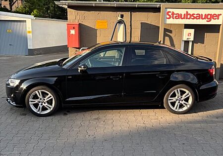 Audi A3 30 TDI S tronic design Sportback design