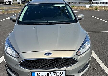 Ford Focus 1,5 TDCi 88kW Business Turnier Busines...