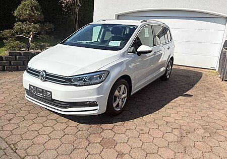 VW Touran Volkswagen 1.6 TDI SCR DSG Comfortline BMT,1HAND,AHK