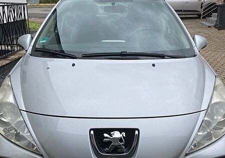 Peugeot 207 HDI 90 Urban Move