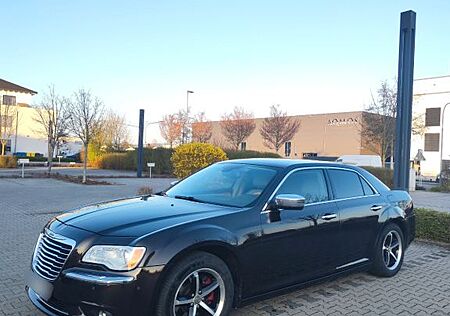 Lancia Thema 3.0 V6 Platinum Automatik- TÜV Neu