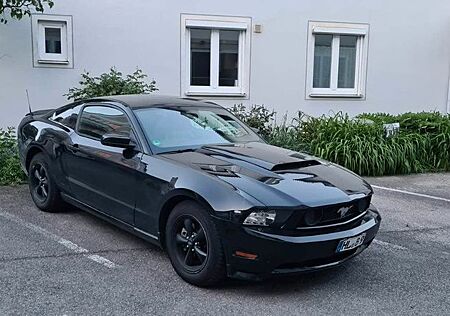 Ford Mustang v6 2012 autom.