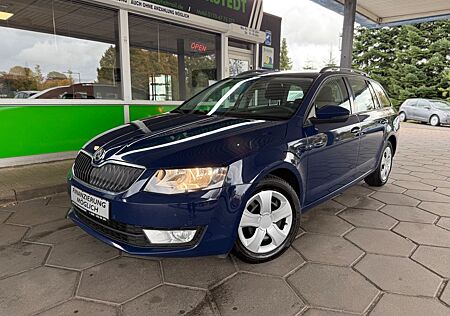 Skoda Octavia Combi Ambition/ Parkhilfe+Navi