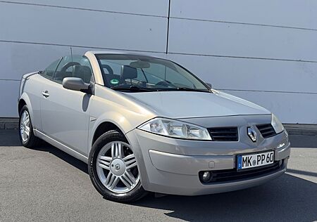 Renault Megane Cabriolet Dynamique 2.0 16V*Pano*Leder