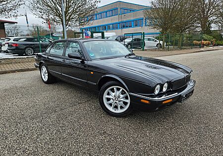 Jaguar XJ Executive 3.2 V8-LEDER-AHK-TÜV NEU