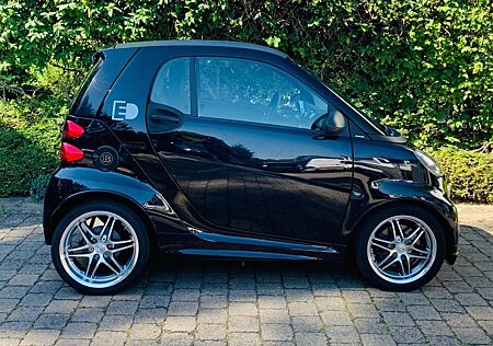 Smart ForTwo BRABUS Coupé 60kW ed CarPlay | SELTEN