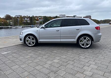 Audi A3 2.0 TDI (DPF) S line Sportback S line