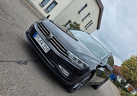 VW Passat Volkswagen 1.5 TSI OPF DSG Business Business