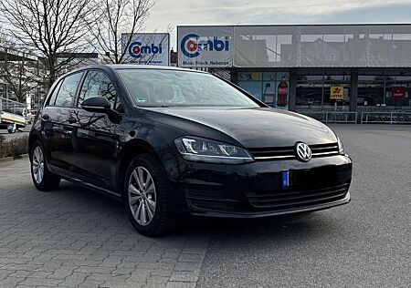 VW Golf Volkswagen 1.4 TSI 92kW BMT Comfortline Comfortline