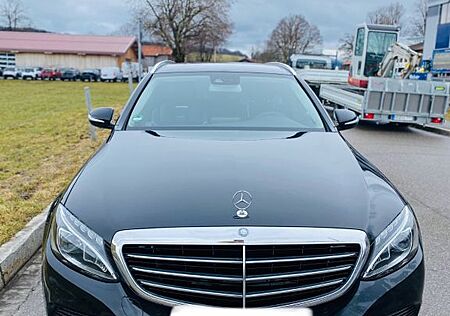 Mercedes-Benz C 180 T EXCLUSIVE EXCLUSIVE