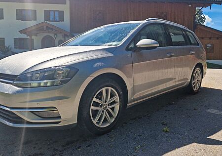 VW Golf Volkswagen 2.0 TDI 4MOTION Highline Variant Highline