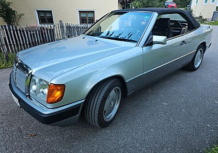 Mercedes-Benz 300 300CE-24
