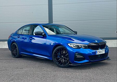 BMW 330e M-Sport *ACC / LED / HiFi / Camera / 20" *