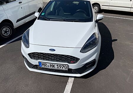 Ford Fiesta 1,5 EcoBoost ST mit Leder-Exklusiv-Pa...