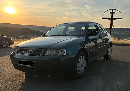 Audi A3 8L 1.6 - TÜV NEU