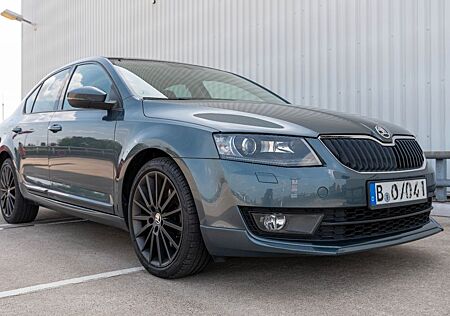 Skoda Octavia 1.4 TSI Sport Edition, Panoramadach