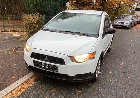 Mitsubishi Colt /1.Hand/HU 02-27 / Ganzjahresreifen/EZ2011