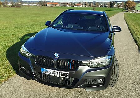 BMW 335d Seltenes Traumauto xDrive Touring Sport Lin